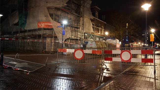 Rolderstraat in Assen blijft nog de hele nacht afgesloten