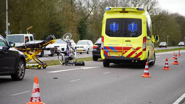 Traumahelikopter bij ernstig ongeval in Assen (Video)