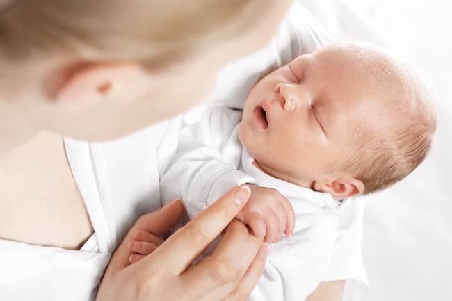 Eerstelijns verloskundigen weer welkom tijdens bevalling in het WZA