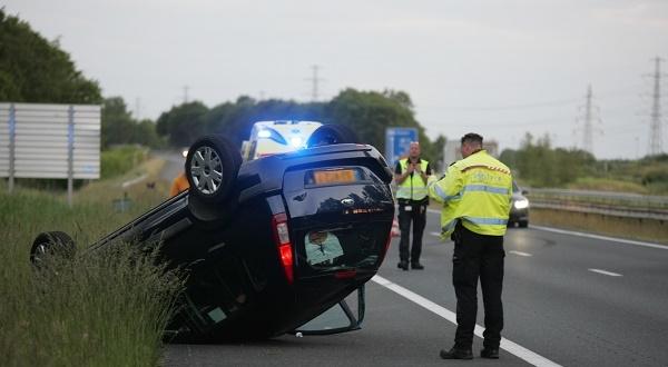 Overstekende ree zorgt voor ongeval op A28 bij Assen