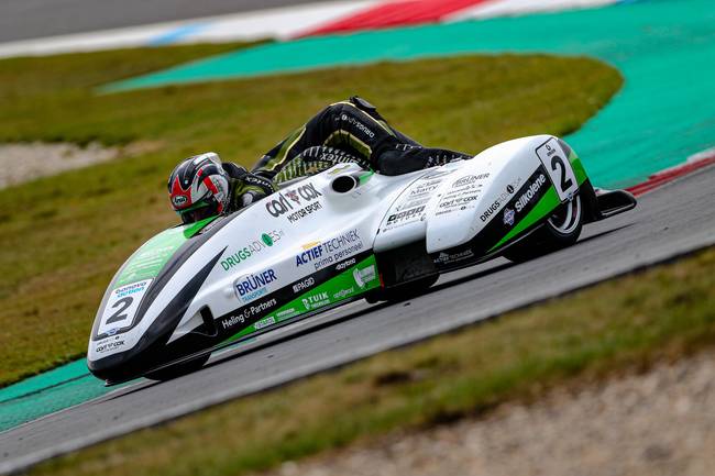 Sterk optreden van Drugsadvies Sidecarshop Racing tijdens IDM in Assen