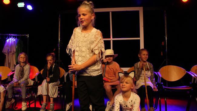 JeugdTheaterSchool Dynamo TDI organiseert op 10 oktober een Kennismakingsmiddag voor kinderen tussen 6 en 12 jaar