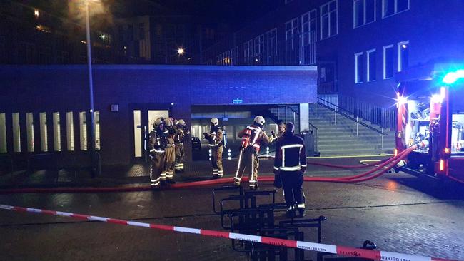 Politie zoekt getuigen van brand Kloosterveen: ook autos vernield