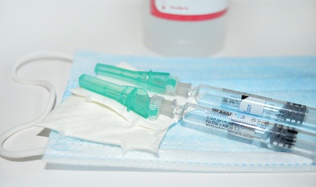 Afspraak over corona-vaccinatie medewerkers acute zorg