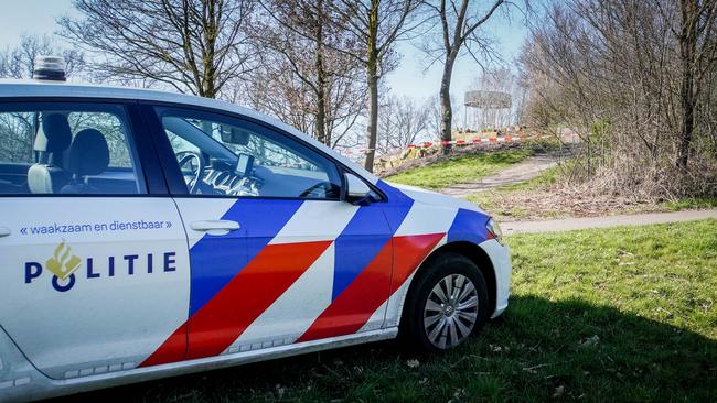 Overleden persoon aangetroffen in Pittelose Park