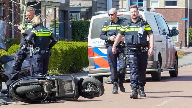 Gewonde bij ongeval tussen twee scooters (Video)