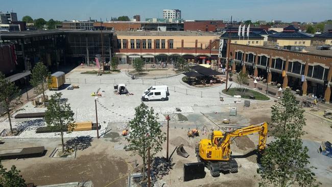 Koopmansplein voor de zomervakantie gereed