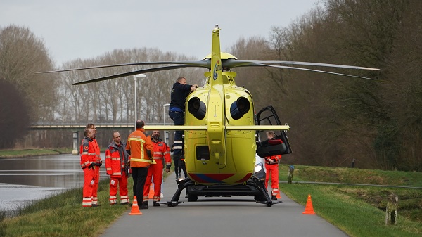 Groene Dijk Zuidzijde tijd afgesloten vanwege traumahelikopter met pech