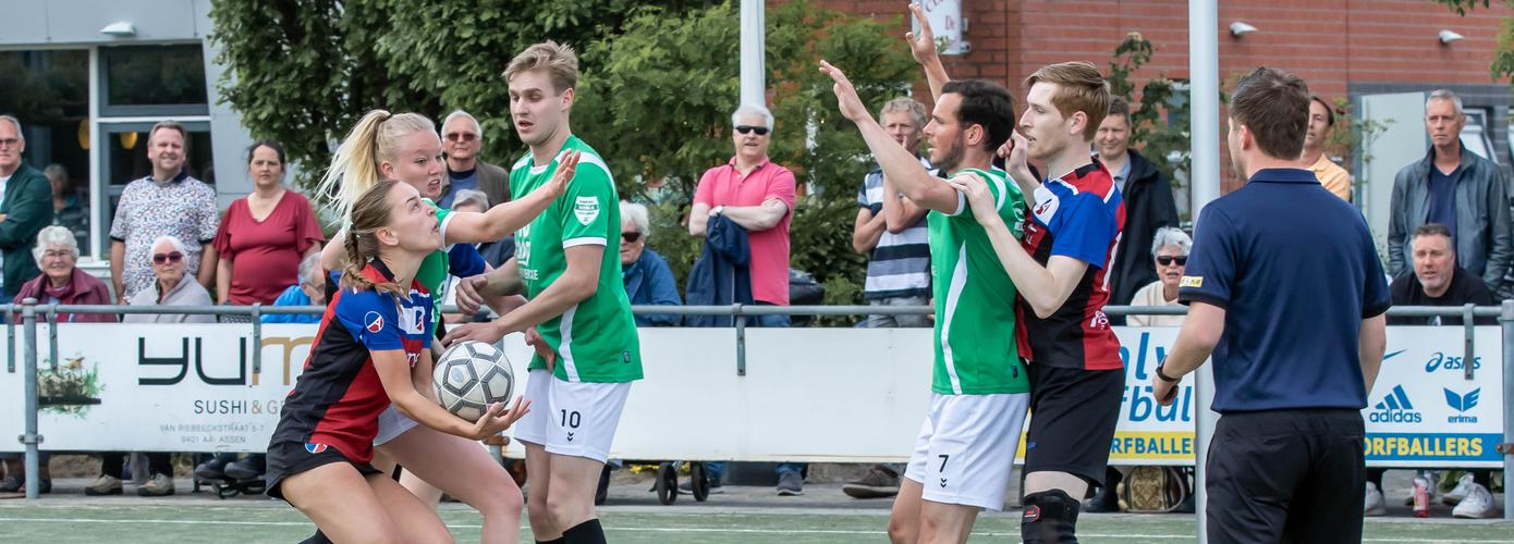 AVO 1 start met 2 uit 2; AVO 2 dendert door