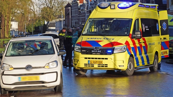 Fietser ernstig gewond bij ongeval met auto (Video)