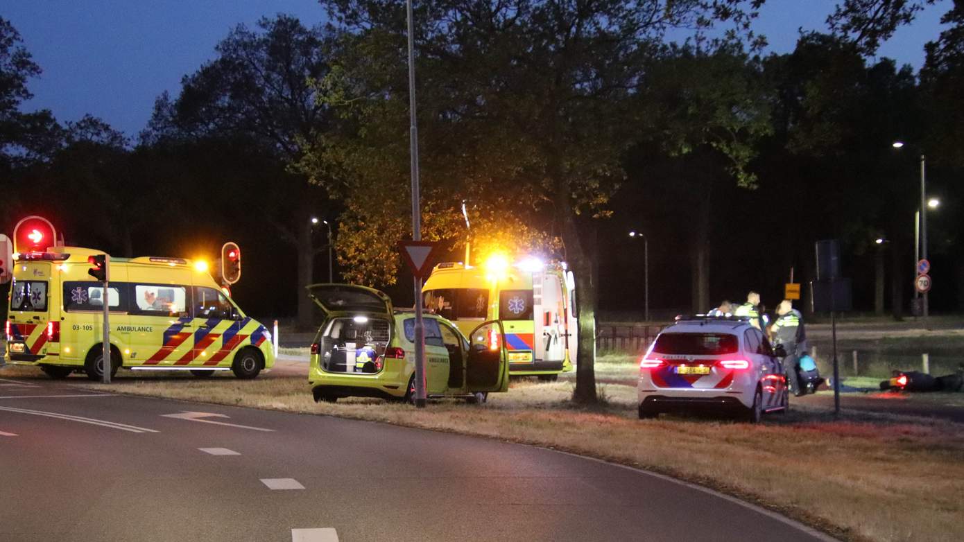 Gewonde na ongeval met scooter in Assen