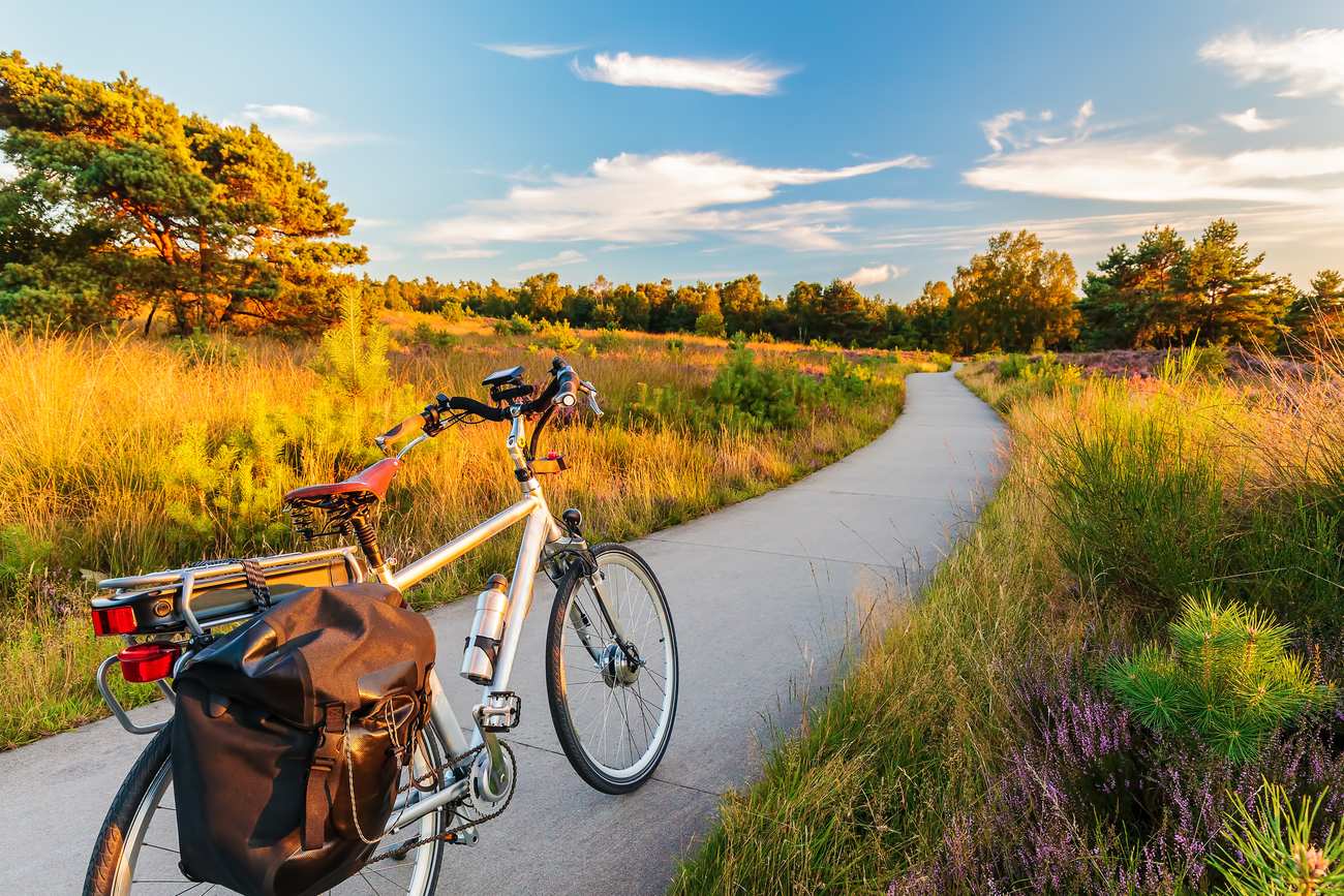 Op Avontuur Met Je E-bike: Ontdek Fietsvriendelijke Steden en Adembenemende Routes