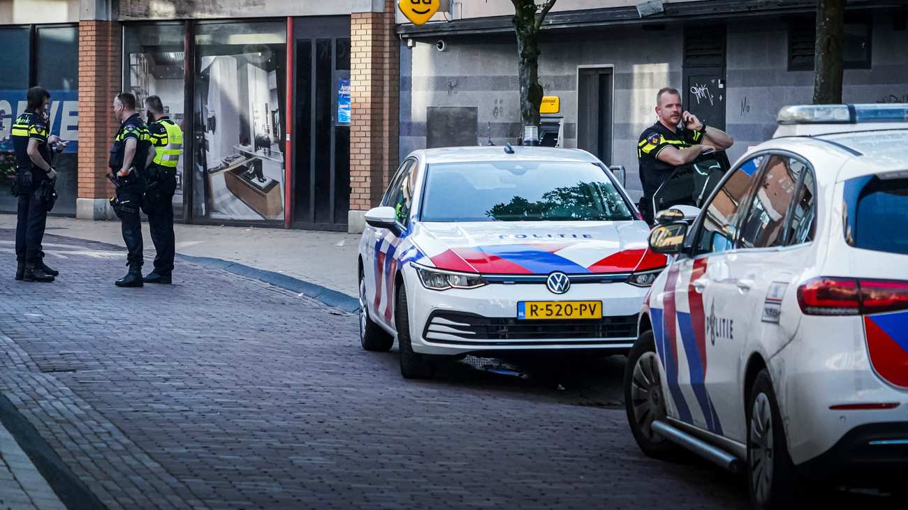 Twee verdachten aangehouden voor betrokkenheid bij steekpartij in centrum van Assen