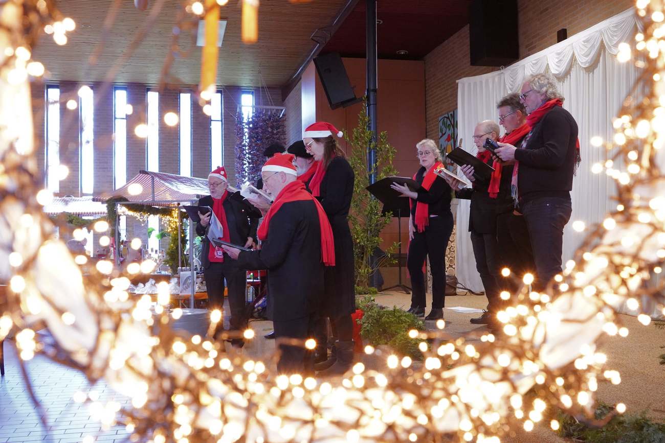 Kerstmarkt Mooi Verhaal in Assen-Oost in het teken van goede doelen