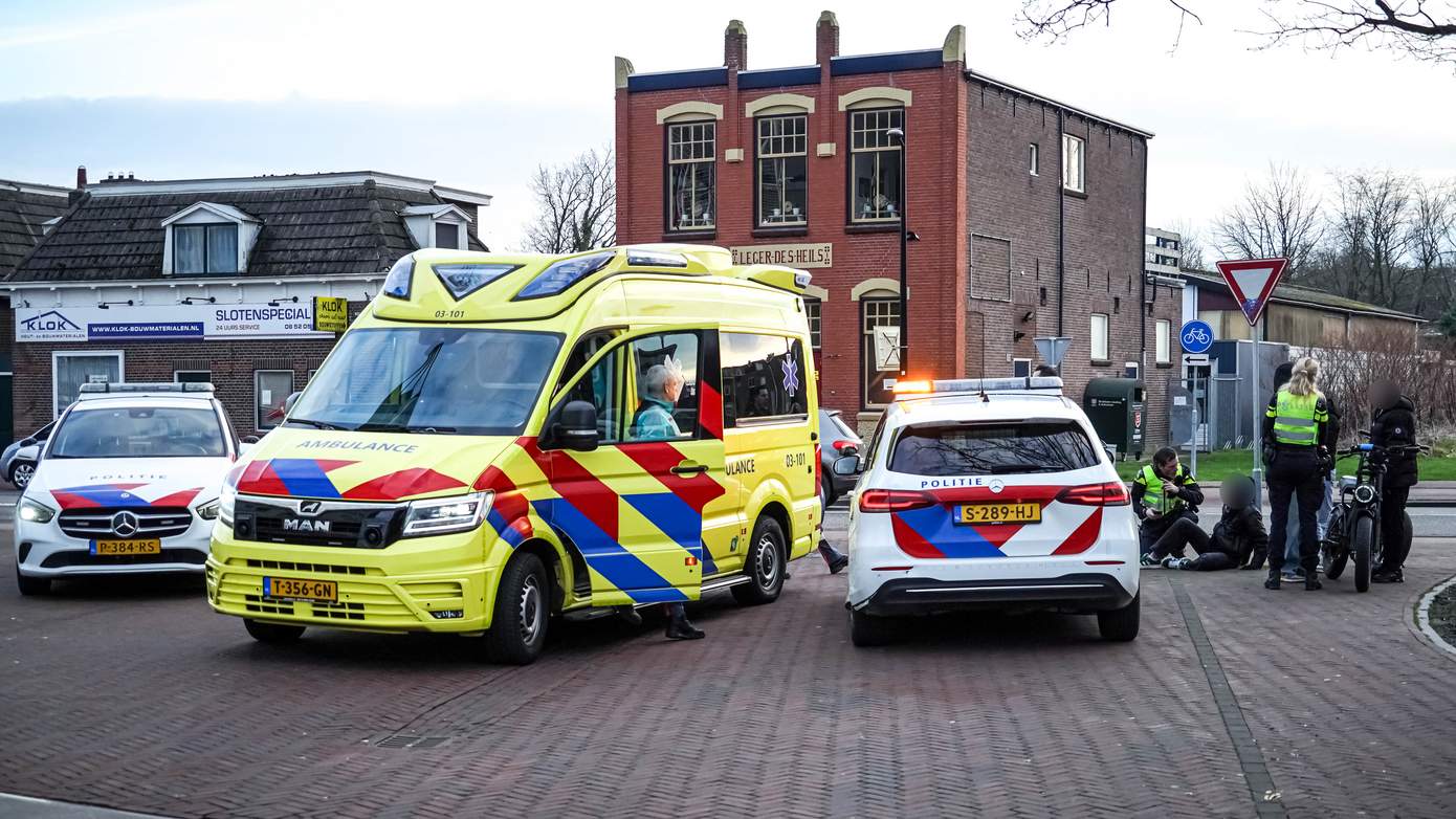 Vrouw op fatbike aangereden door auto in Assen