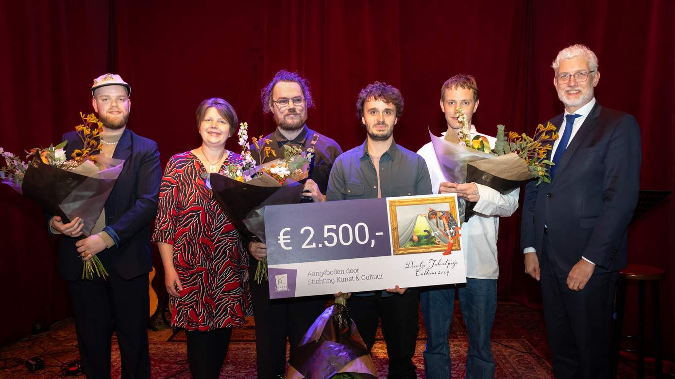 Max Wind en Joeri Heegstra uit Assen winnen Drentse Talentprijs Cultuur 