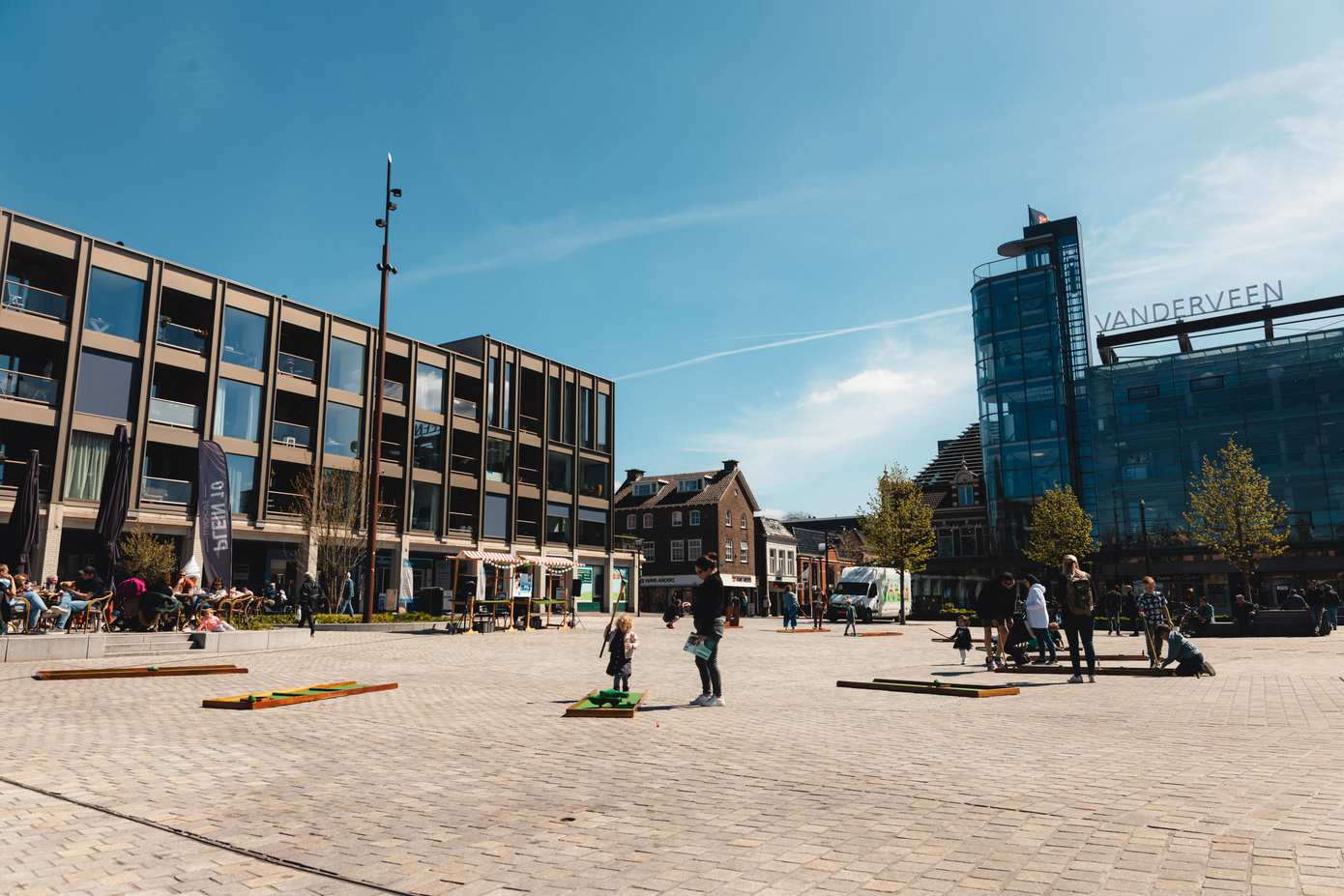 Doe mee aan de Minigolf Games tijdens de koopzondag in Assen 