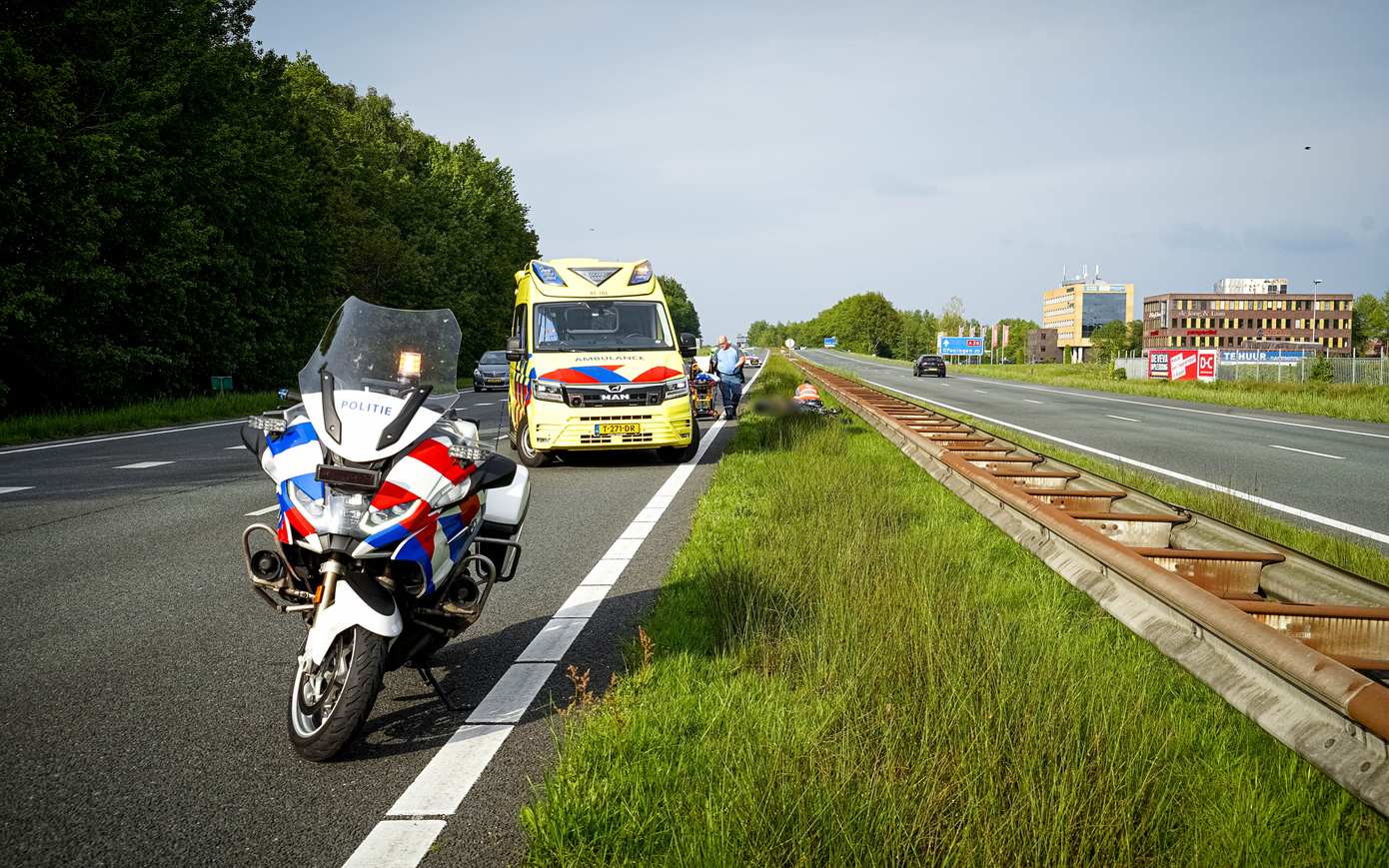 Motorrijder gewond door ongeluk op A28 bij Assen