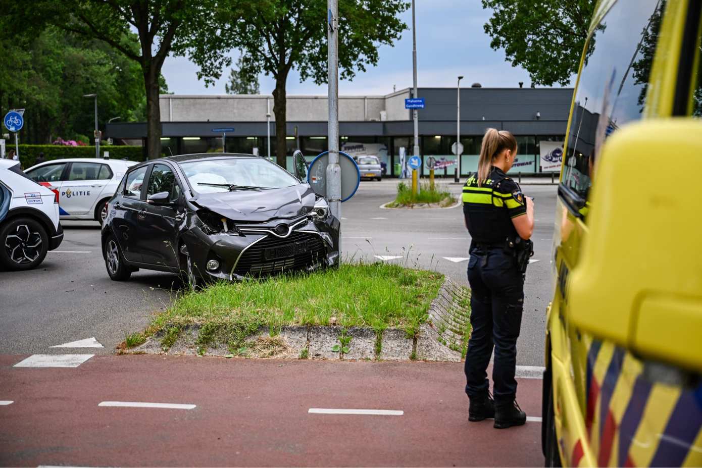 Auto flink beschadigd bij eenzijdig ongeval