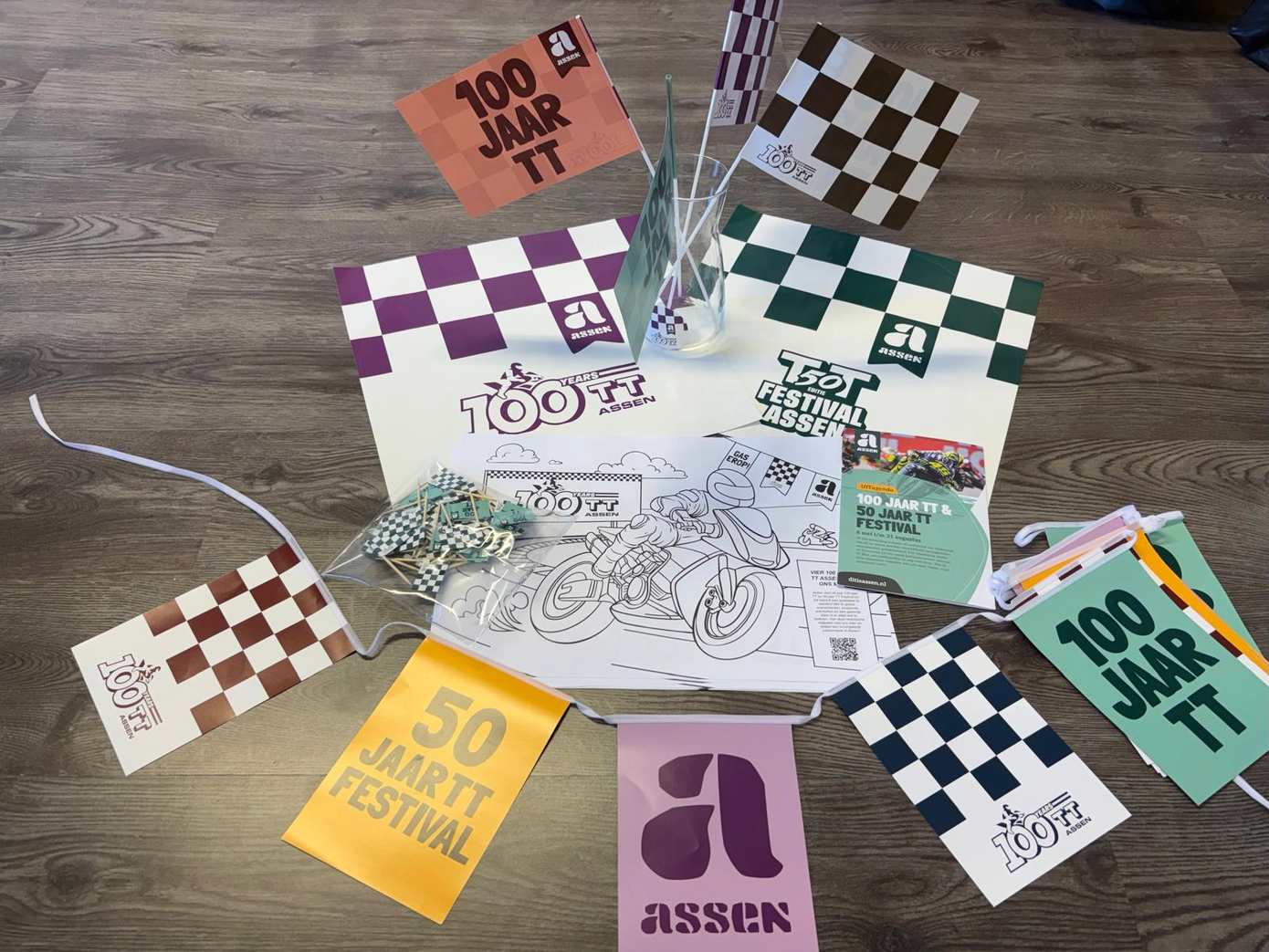 Ondernemers brengen stad in 100 jaar TT en 50 jaar TT -festival sferen