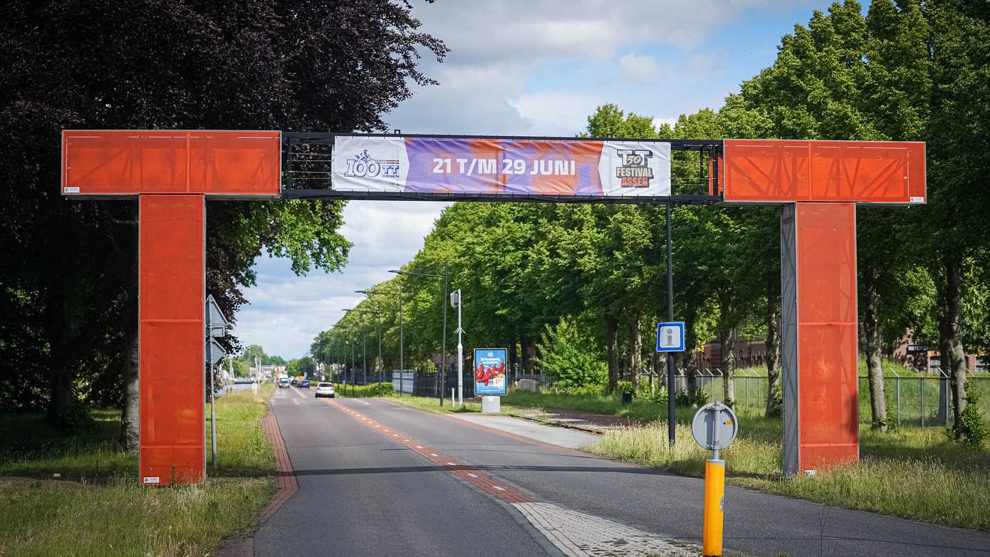 TT-bogen weer op hun plek gezet in Assen