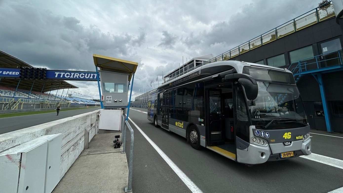 Met Rossi-buslijn 46 naar het Circuit van Assen