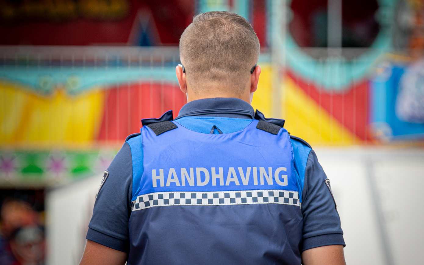 Boa’s Assen krijgen geweldsbevoegdheid en handboeien: ‘Goede stap voor hun veiligheid’