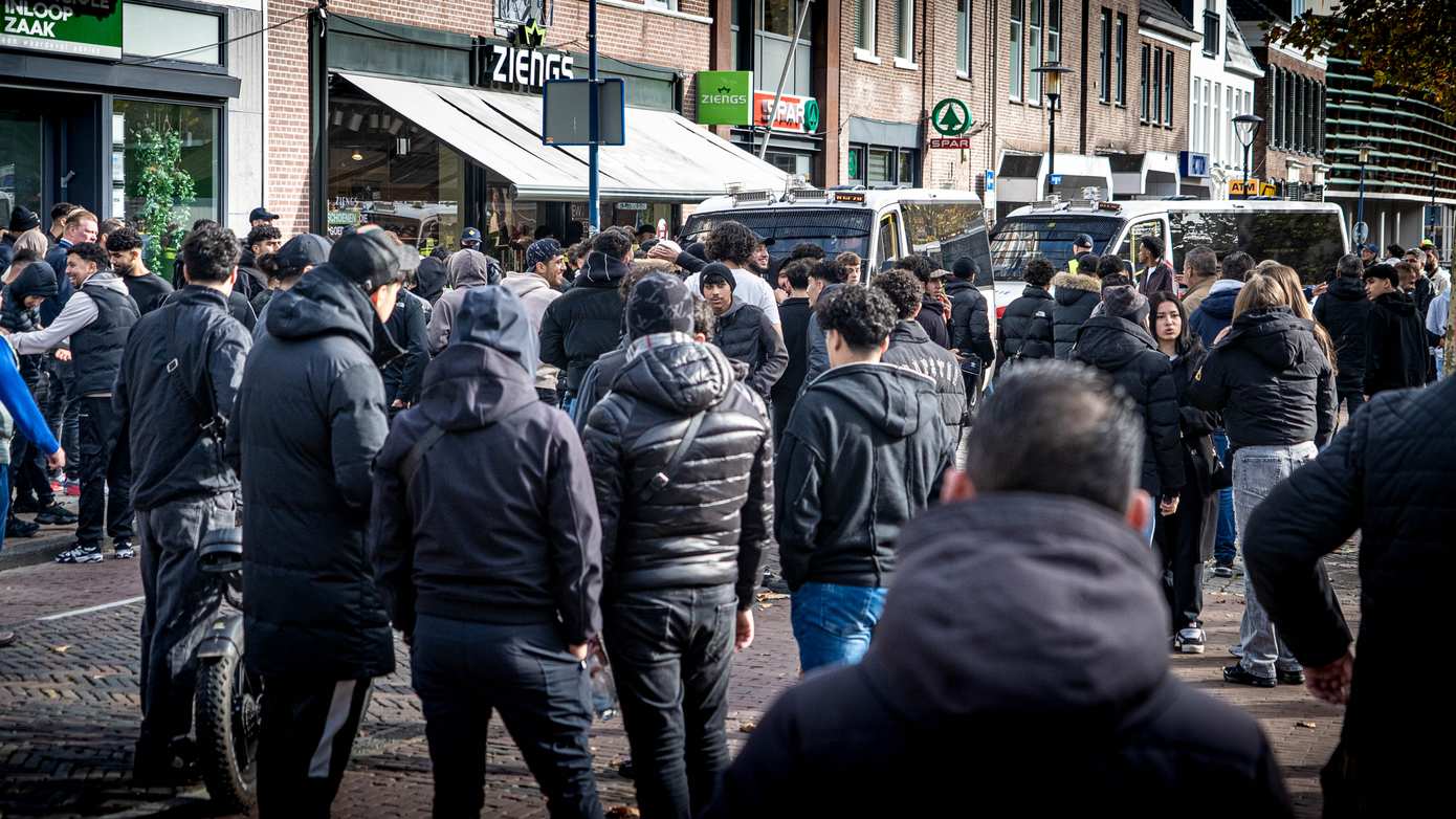 Demonstratie en koranverbranding in Assen afgelast vanwege dreiging; grimmige sfeer in binnenstad