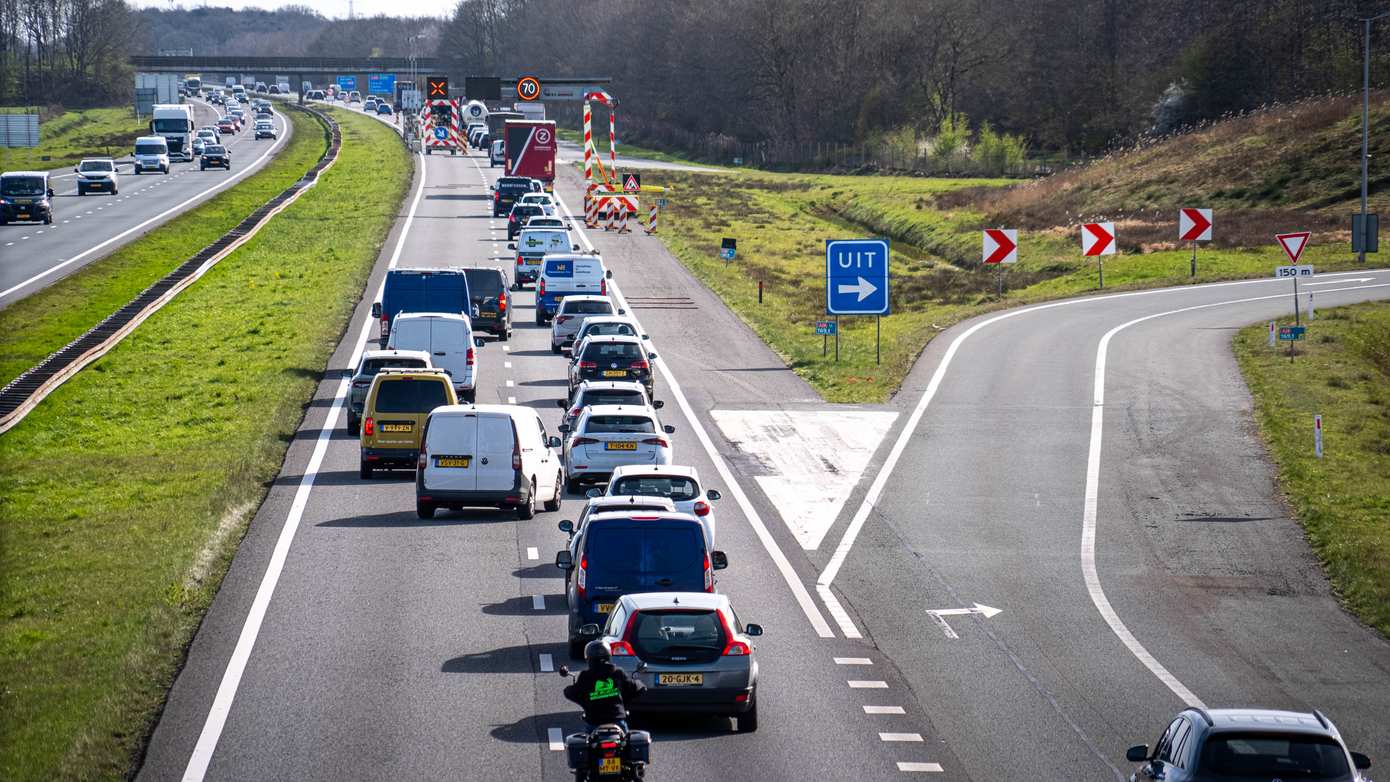 Asfaltschade A28 bij Assen vanavond hersteld