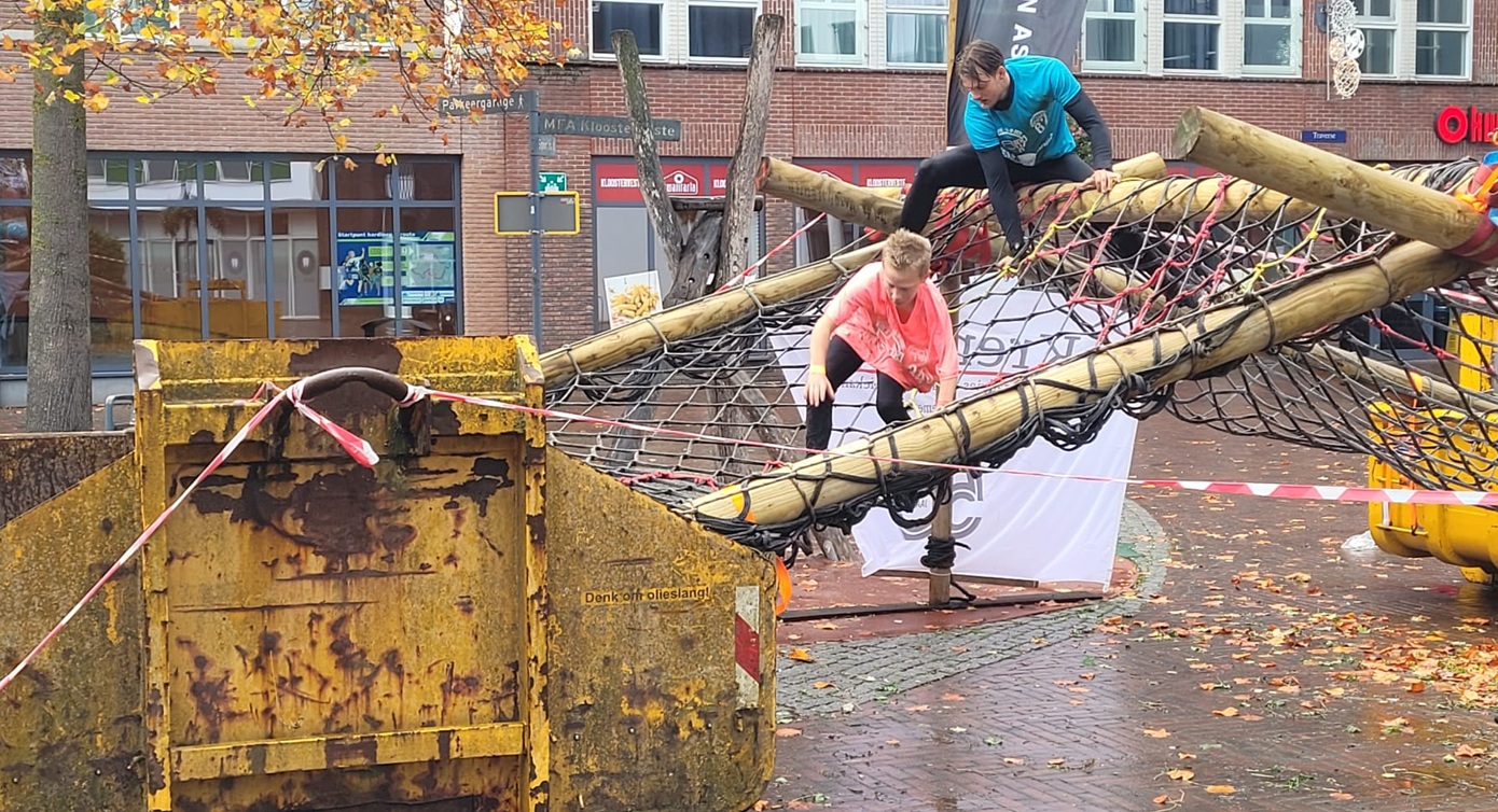 Eerste StarkRun trekt ongeveer 550 deelnemers naar Kloosterveen