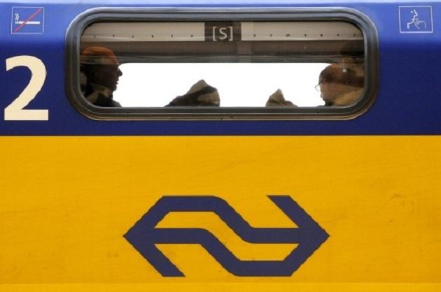 Storing Met Ns Reisinformatieborden Tussen Assen En Zwolle Assenstad Nl