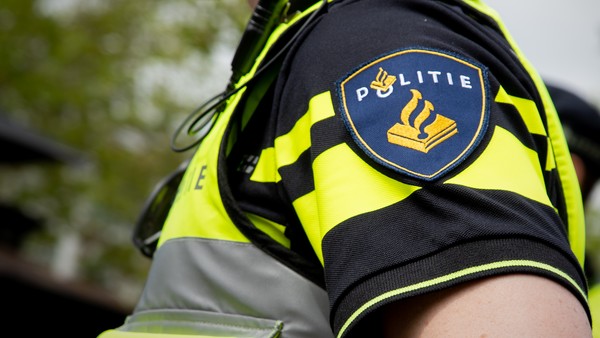 Balkenweg in Kloosterveen gestremd door aanrijding (Update)