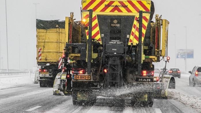 Kans op gladheid: provincie start met strooien