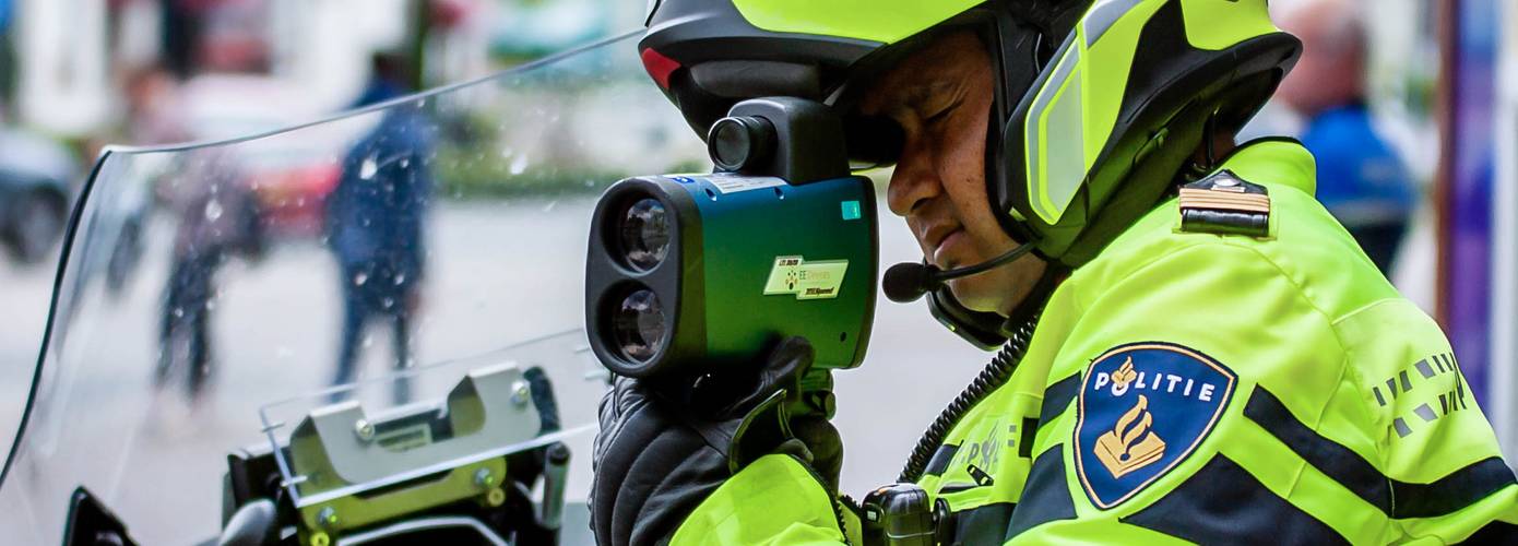 Twee bekeuringen na snelheidscontrole op Maria in Campislaan