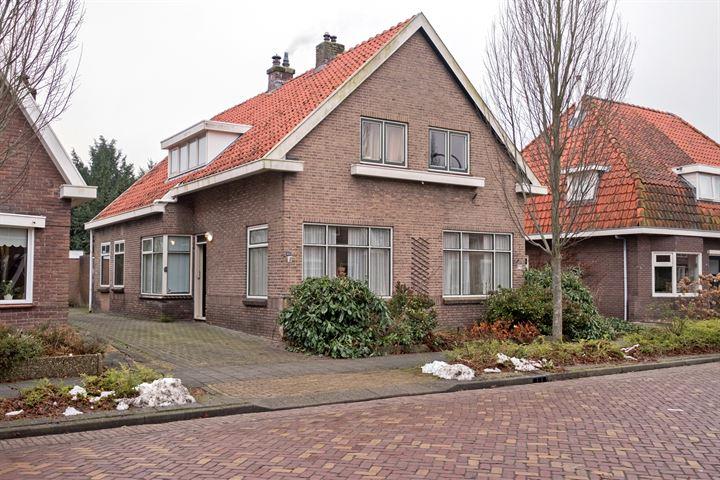 Te koop in Assen: royale karakteristieke woning met garage