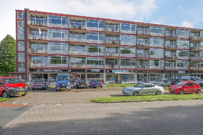 Te koop in Assen: drie kamer hoek appartement