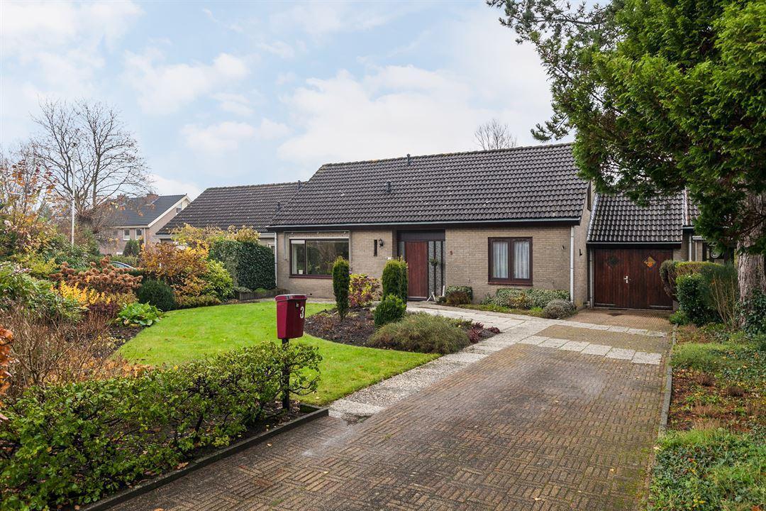 Te koop in Assen: geschakelde semi-bungalow 